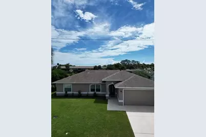 70 Fleming Court, Palm Coast, FL 32137 - Photo 1