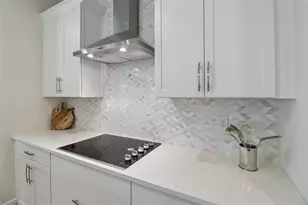 2985 Water Clover Ct, Apopka, FL 32712 - Photo 8