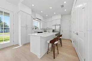 1605 Bryn Mawr St, Orlando, FL 32804 - Photo 10