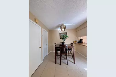 5277 Coral Court #625, Orlando, FL 32811 - Photo 6