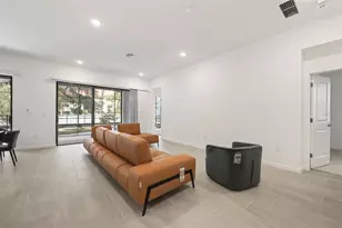 5821 High Seas Dr, Orlando, FL 32821 - Photo 2