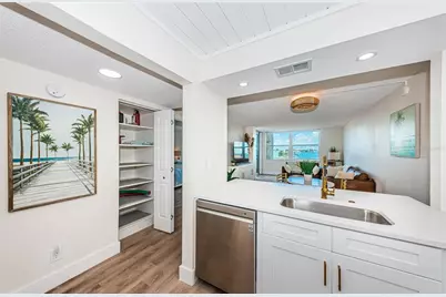 6177 Sun Boulevard #307, Saint Petersburg, FL 33715 - Photo 12