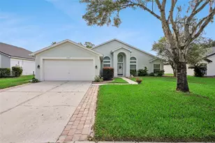1927 Magies Ct, Oviedo, FL 32766 - Photo 2