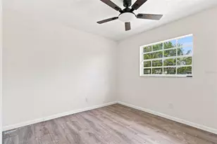 1719 Julian Ln Dr, Tampa, FL 33619 - Photo 16