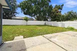 1719 Julian Ln Dr, Tampa, FL 33619 - Photo 22