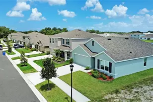 822 Will Scarlett Ave, Ruskin, FL 33570 - Photo 32