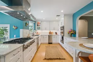 2422 Topping Pl, Eustis, FL 32726 - Photo 6