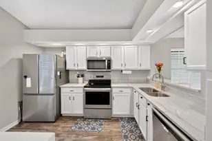 105 Newport Square, Sanford, FL 32771 - Photo 18