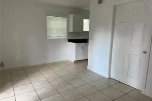 2416 S Mayer Ave, Orlando, FL 32806 - Photo 2