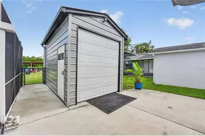 28050 Lois Dr Drive, Tavares, FL 32778 - Photo 30
