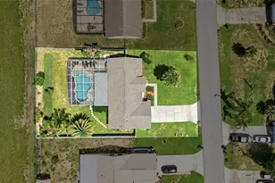 148 Valentino Ct, Davenport, FL 33837 - Photo 26
