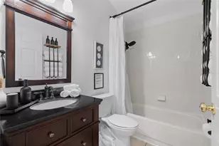 148 Valentino Ct, Davenport, FL 33837 - Photo 16