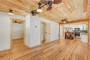 126 W North St, Tampa, FL 33604 - Photo 8