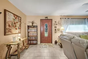 11031 W Beach Pkwy, Lake Wales, FL 33898 - Photo 8