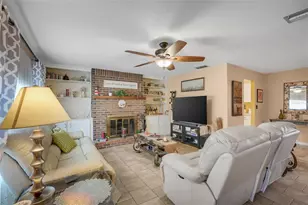 11031 W Beach Pkwy, Lake Wales, FL 33898 - Photo 10