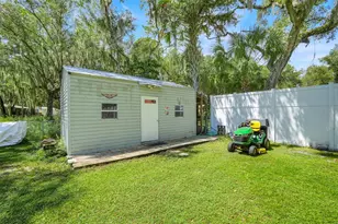 11031 W Beach Pkwy, Lake Wales, FL 33898 - Photo 38