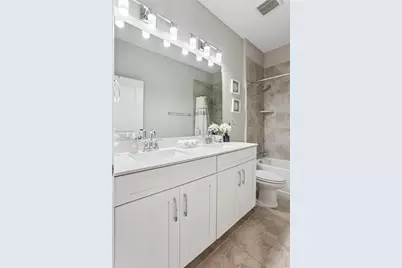 10714 Whitland Grove Drive, Riverview, FL 33578 - Photo 20