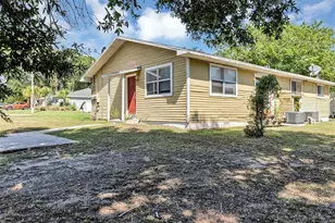 5879 NW 1st St, Ocala, FL 34482 - Photo 2