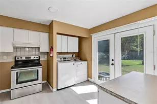5879 NW 1st St, Ocala, FL 34482 - Photo 8