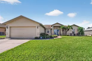 706 Highland Crest Loop, Lake Wales, FL 33853 - Photo 1