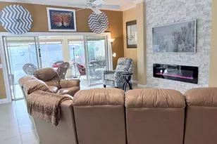 965 Joiner Pl, The Villages, FL 32162 - Photo 4