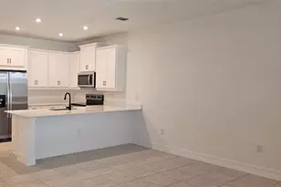 180 Rainwood St, Groveland, FL 34736 - Photo 6