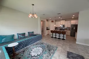 4310 Seven Canyons Dr, Kissimmee, FL 34746 - Photo 10