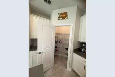 4310 Seven Canyons Drive, Kissimmee, FL 34746 - Photo 6