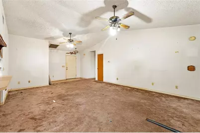 310 Paradise Island Drive, Haines City, FL 33844 - Photo 14