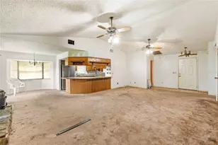 310 Paradise Island Dr, Haines City, FL 33844 - Photo 10