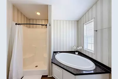 25110 Alamanda Dr, Astatula, FL 34705 - Photo 18