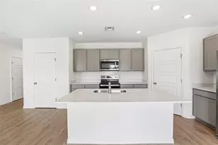1515 Las Palmas St, Lakeland, FL 33810 - Photo 8