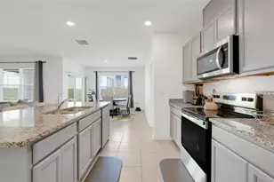 11400 Amber Ridge Dr, Zellwood, FL 32798 - Photo 8