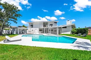 8922 Bay Cove Ct, Orlando, FL 32819 - Photo 12