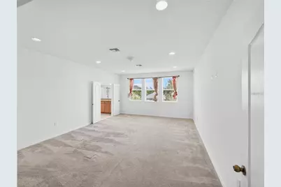 2556 Leyland Cypress Lane, Sanford, FL 32773 - Photo 16