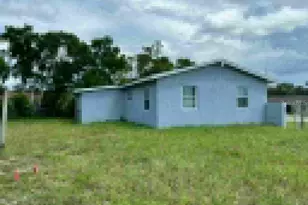 2302 E Dana Dr, Deltona, FL 32738 - Photo 1