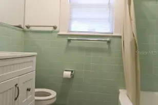 1617 NW 7th Pl, Gainesville, FL 32603 - Photo 8