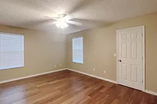 831 Horseshoe Falls Dr, Orlando, FL 32828 - Photo 12