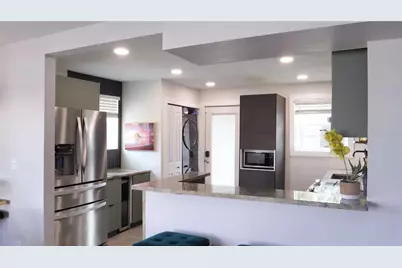121 N Hollywood Avenue, Daytona Beach, FL 32118 - Photo 8