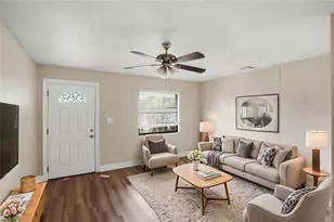 2131 Messina Ave, Orlando, FL 32811 - Photo 4