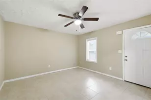 4209 N Downing Ave, Tampa, FL 33603 - Photo 14