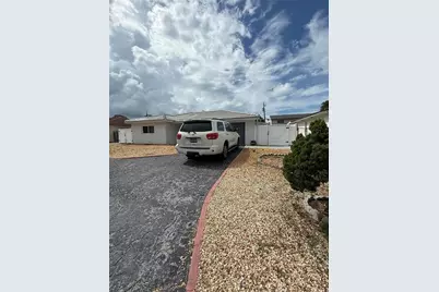52 45th Avenue, Saint Pete Beach, FL 33706 - Photo 2