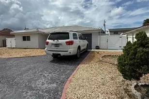 52 45th Ave, Saint Pete Beach, FL 33706 - Photo 2