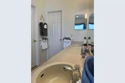 622 Eagle Pointe S, Kissimmee, FL 34746 - Photo 10