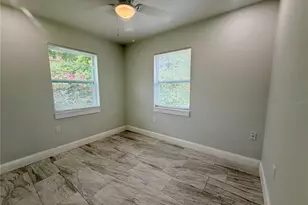 892 Rockhill St, Deltona, FL 32725 - Photo 10
