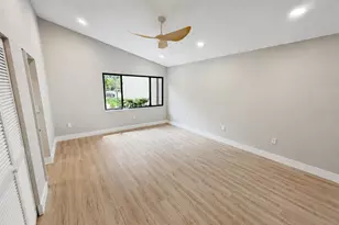 971 Sunridge Dr, Sarasota, FL 34234 - Photo 8