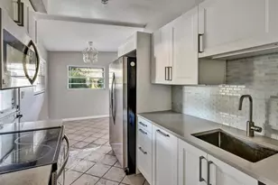 2112 Vivada St, Orlando, FL 32803 - Photo 4