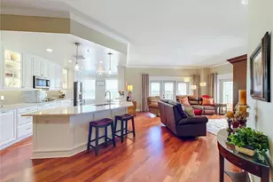 2305 Edgewater Dr, Orlando, FL 32804 - Photo 10