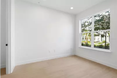 2130 Whitney Marsh Alley, Orlando, FL 32804 - Photo 6