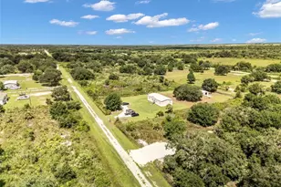 19683 NW 302nd St, Okeechobee, FL 34972 - Photo 2